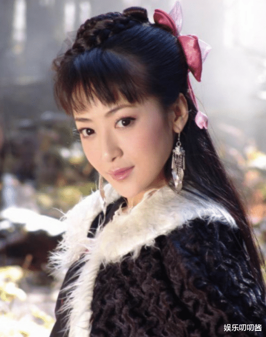 陈紫函|37岁“不老女神”自曝太瘦,穿2层棉马甲拍戏,头上大片白发抢镜