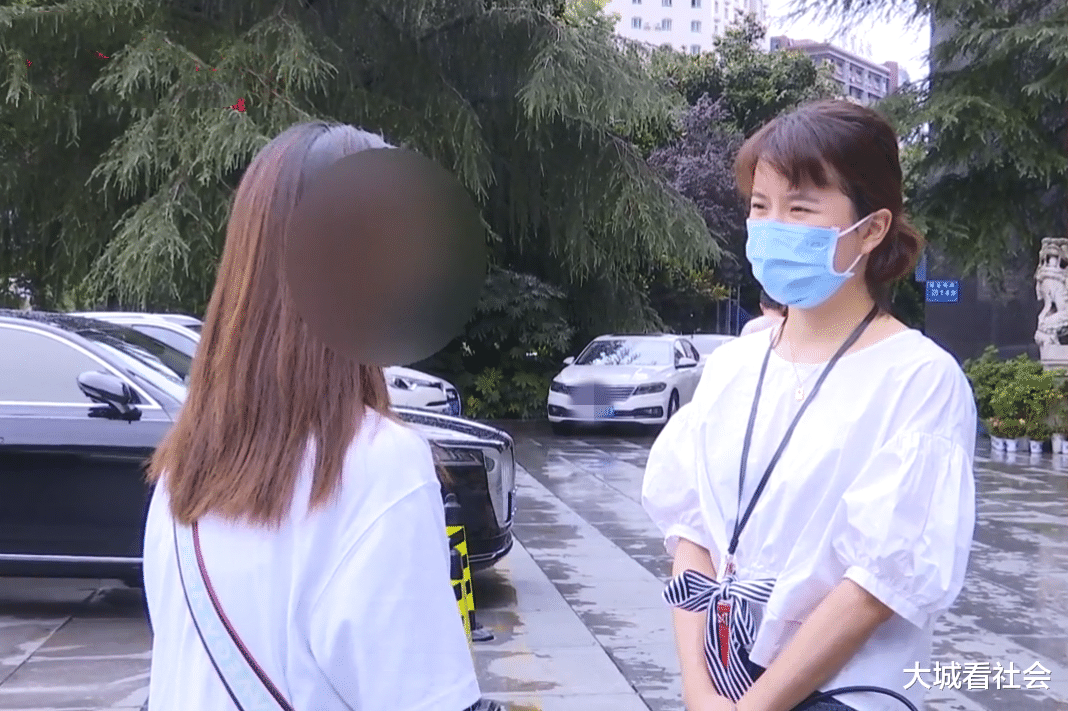 贵州一女子跟前男友去旅游,为了5000元友情破灭,男子:我有困难