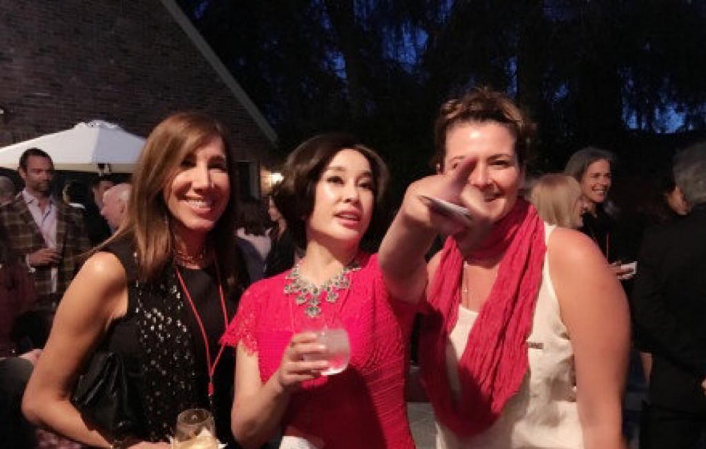 刘晓庆|刘晓庆现身奥巴马的私人宴会，作为他的头号贵宾，总统先生很热情