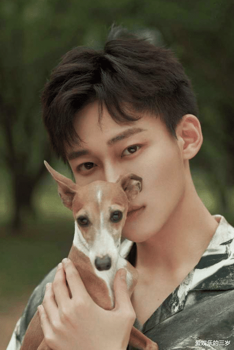 刘奕君|演员刘奕君:净身出户后独自抚养儿子,二婚娶女强人终获幸福