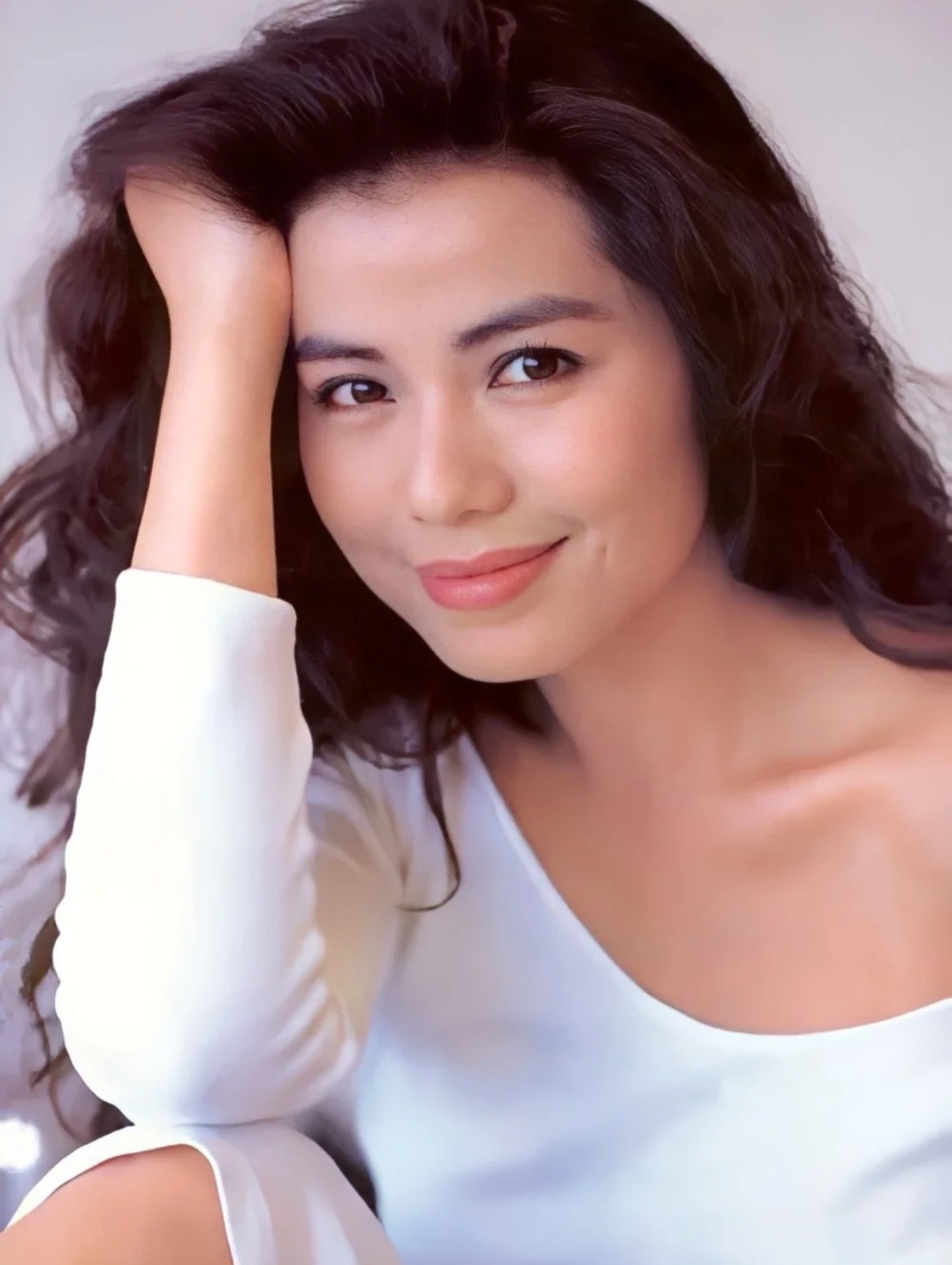 血糖|看了90年代港风女神的“原装脸”,才知道当今的网红脸究竟输在哪