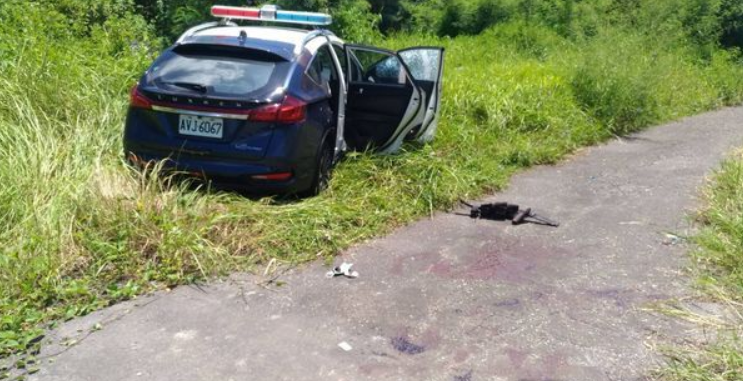 2名警察追逃犯遭砍杀后死亡 歹徒抢走警枪子弹逃亡