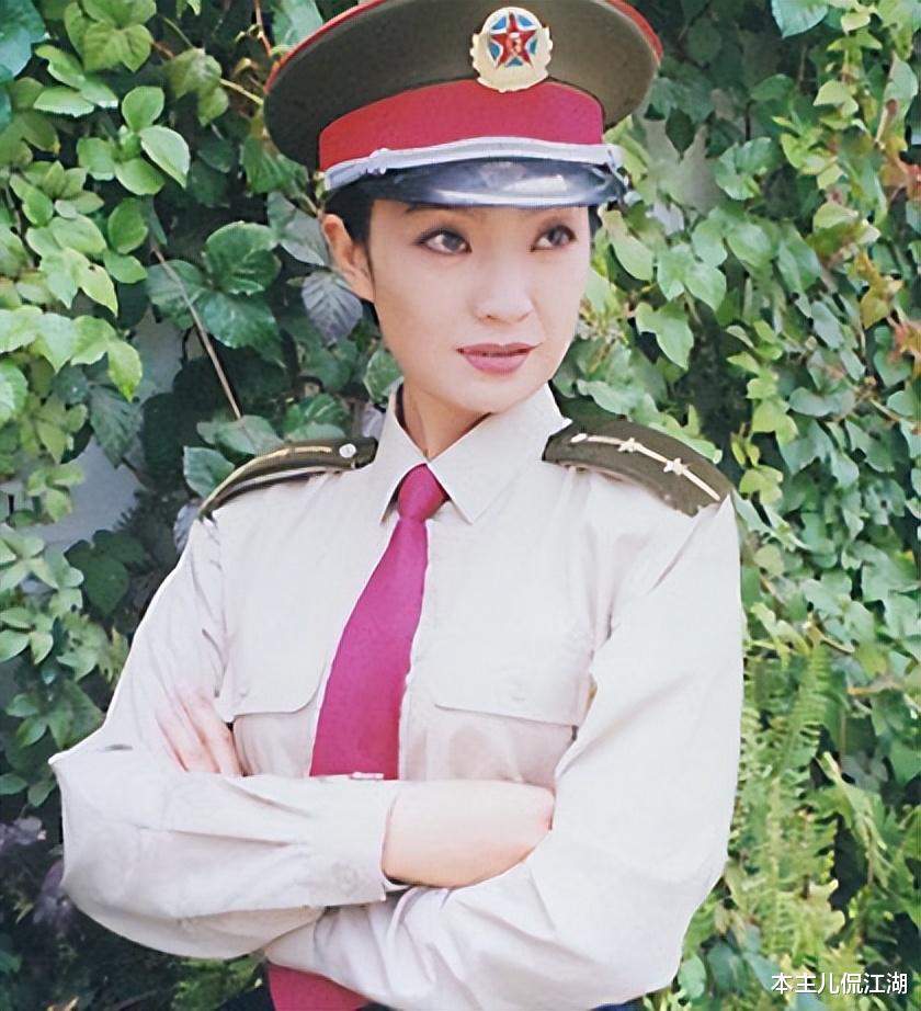 张嘉益|王海燕：41岁才做妈妈，和张嘉益结婚15年，事业家庭两不误