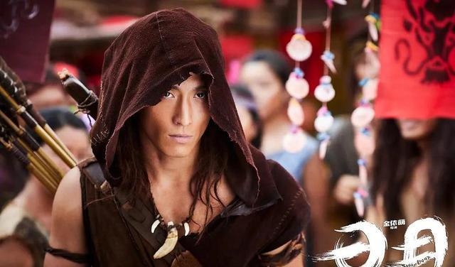 迪丽热巴|都在关注《公诉精英》,却少有人知,热巴还有部电影迟迟未上映