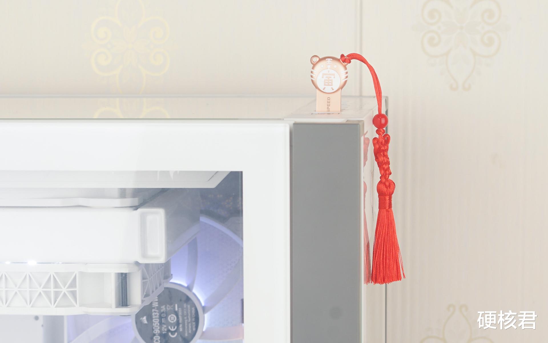 USB|移速USB3.0虎年限量生肖U盘体验：可爱造型，高速读写，随身方便！