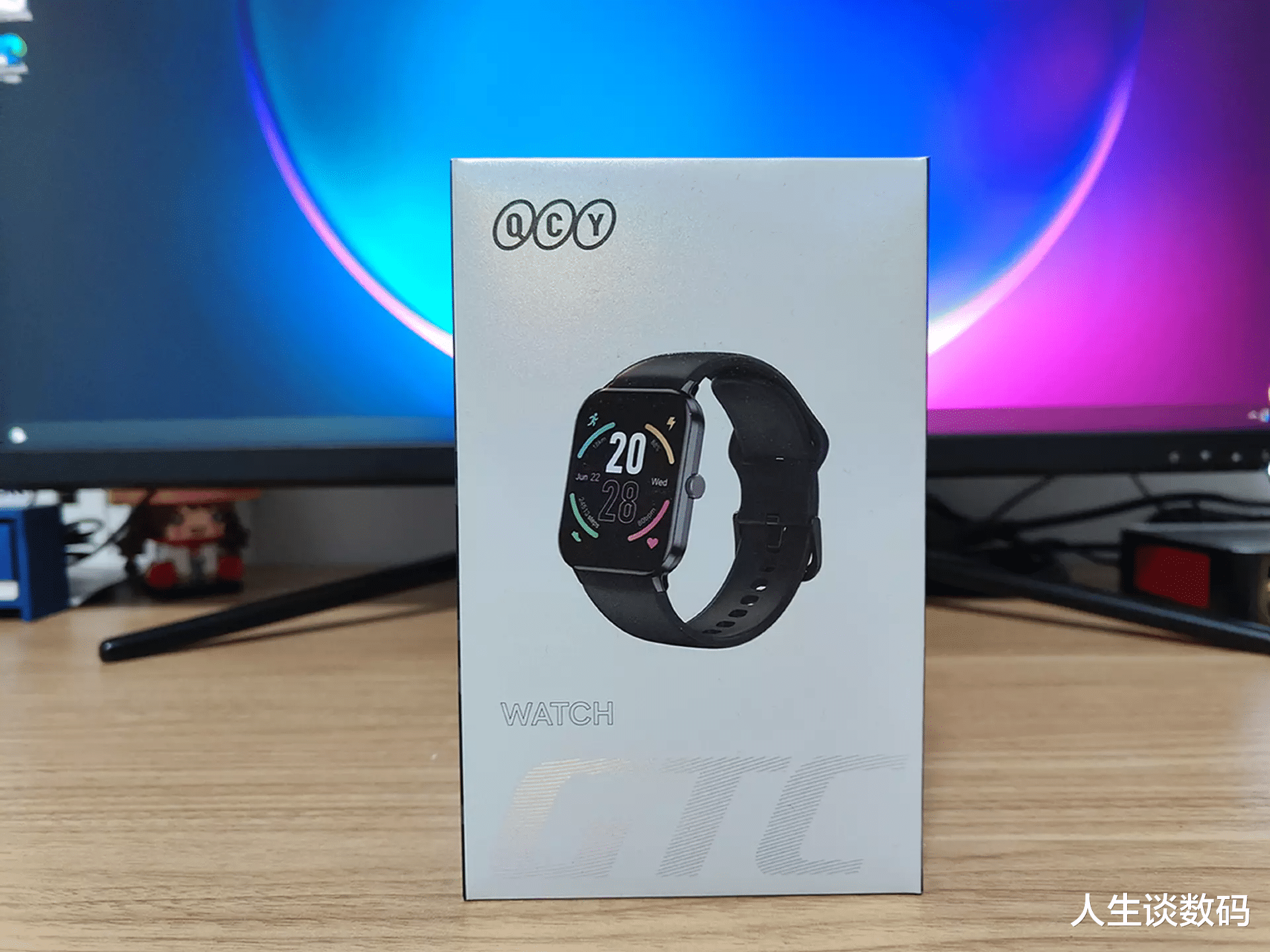 智能手表|比某米更狠，百元级智能手表天花板来了，QCY首款智能手表体验