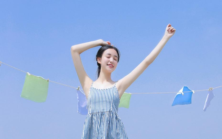 小红盒有话说：睡前喝杯牛奶也能美容养颜？