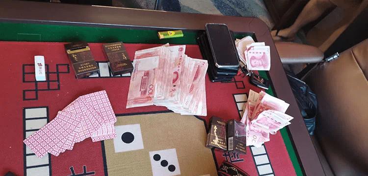 雄安新区|无业游民董大维,冒充“少将”行骗15年,被捕时一句话弄懵警察