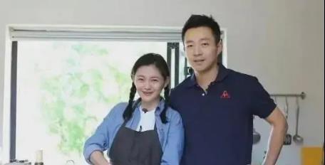 汪小菲|张颖颖手撕汪小菲,称对方抛妻弃子,满满的都是嫌弃