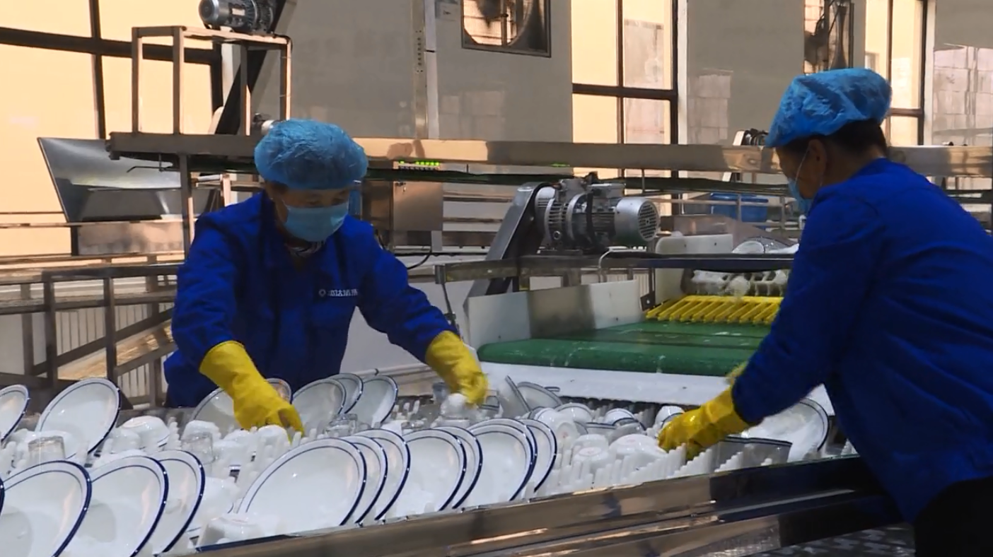 餐饮具清洗流水线洗碗机