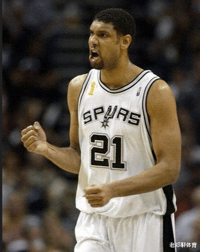 科比·布莱恩特|攻防一体门槛有多高？NBA21世纪仅5人名副其实 小卡都不行