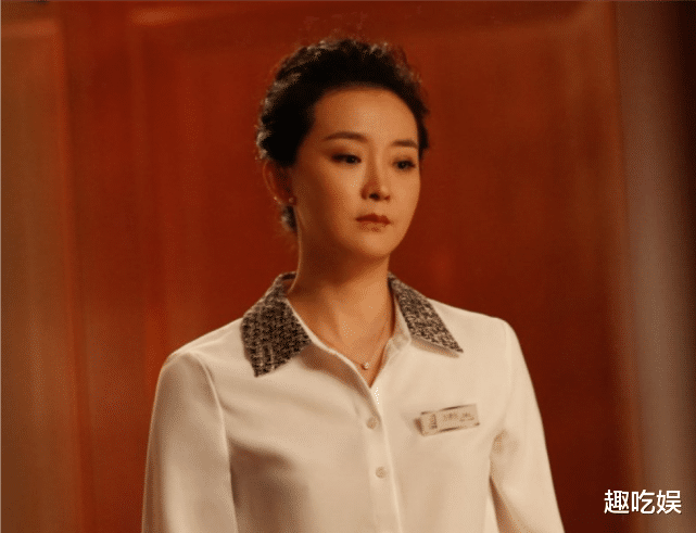 王艳|48岁王艳，又火了！不是因为大11岁的老公，而是因为她家