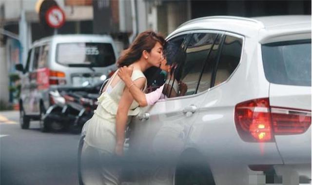 小三|40岁女星隐私照遭泄露！本人擦干眼泪后报警，曾被称史上最惨小三