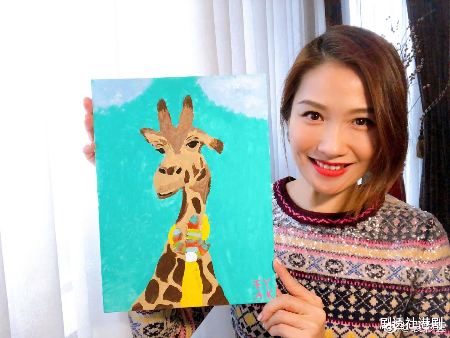 袁彩云|退圈13年晒近况!46岁TVB前女星分享美照,8岁女儿亮相引关注