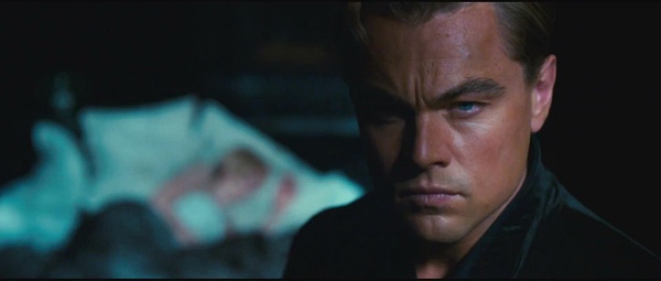 了不起的盖茨比|读《了不起的盖茨比》：一厢情愿的爱情最终只能沦为一场悲剧吗？