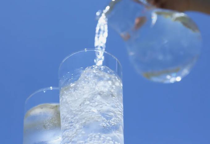 奥克斯|奥克斯“釜底抽薪”，用29元保温杯“硬怼”小米、富光，高配316全钢真香