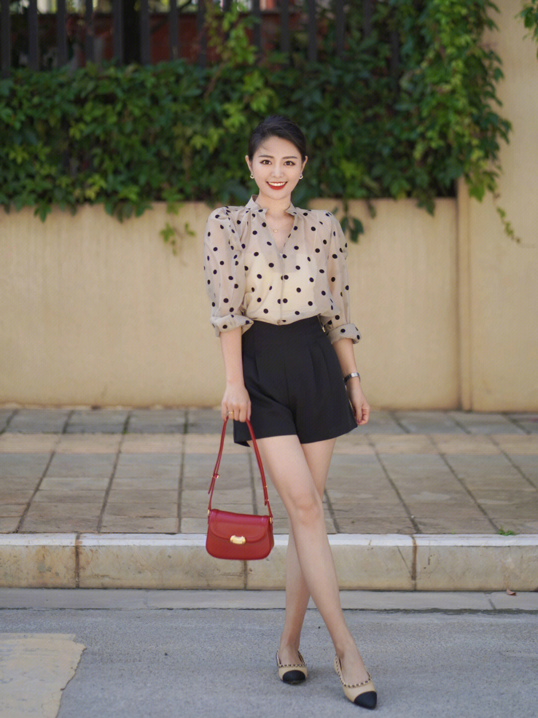 |职场怎么穿简约高级?今年流行这4种搭配方法,显高显瘦又好看!