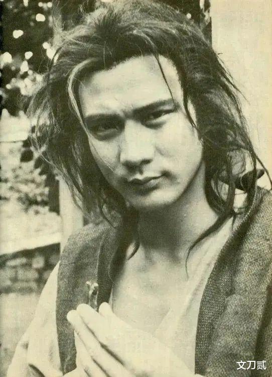 徐少强|71岁徐少强：3婚2离，娇妻比他小30岁，儿子比他小60岁，如今怎样