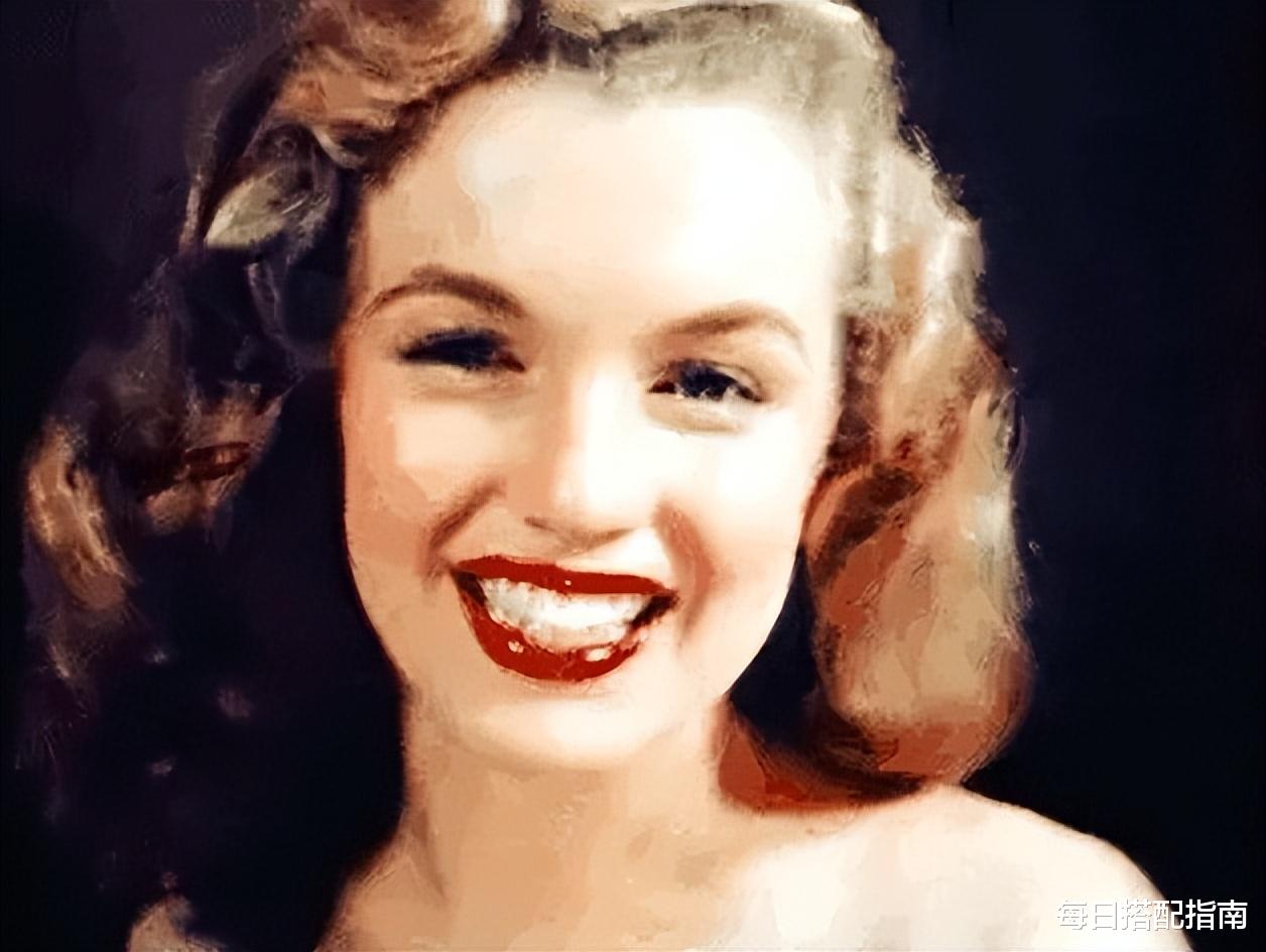 玛丽莲·梦露|从工厂女工到全美偶像，玛丽莲梦露是如何实现“外貌进阶”的？
