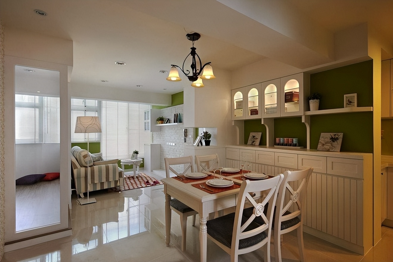 媳妇包办新房装修,头一次看见卧室衣柜的这么做,涨姿势了