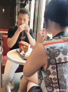 闲鱼|“路上捡了个U盘,里面一个文件夹都没有...这是啥啊?”