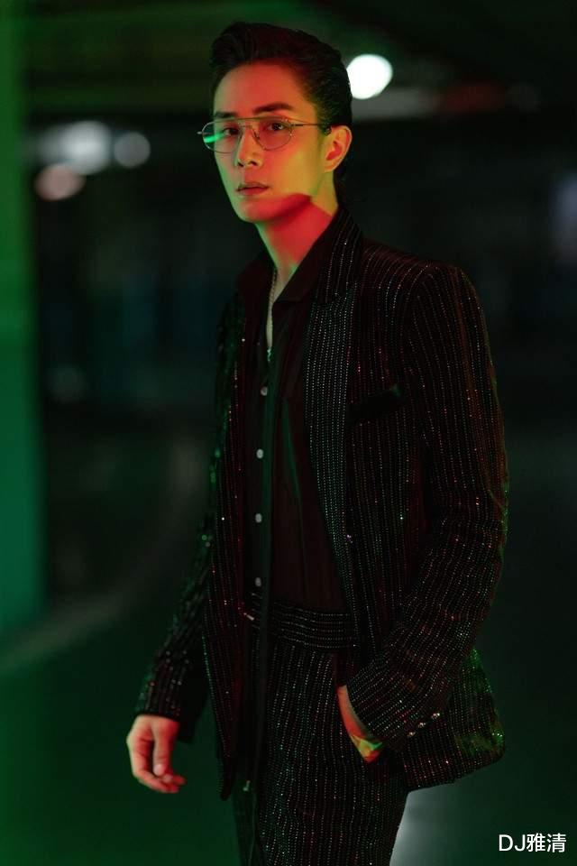 李承铉|5个关键词，告诉我们，宝藏哥哥李承铉，为何能成“年度黑马”？