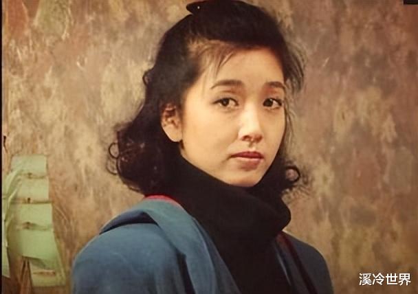 电影|同居多年不结婚,最后依旧分手!这些明星的恋爱经历都是“教训”