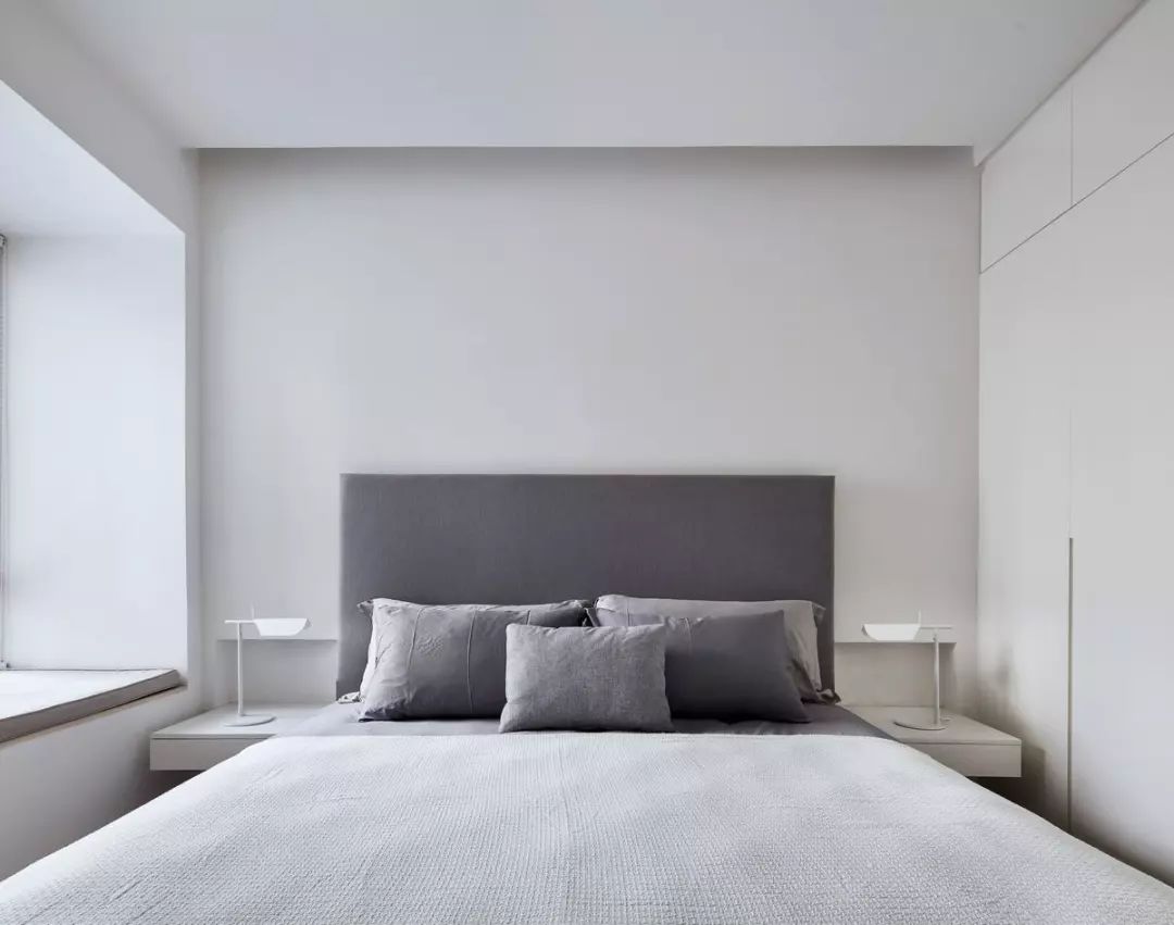 小户型多空间肯定乱?这套72㎡极简风,浅色很高级!