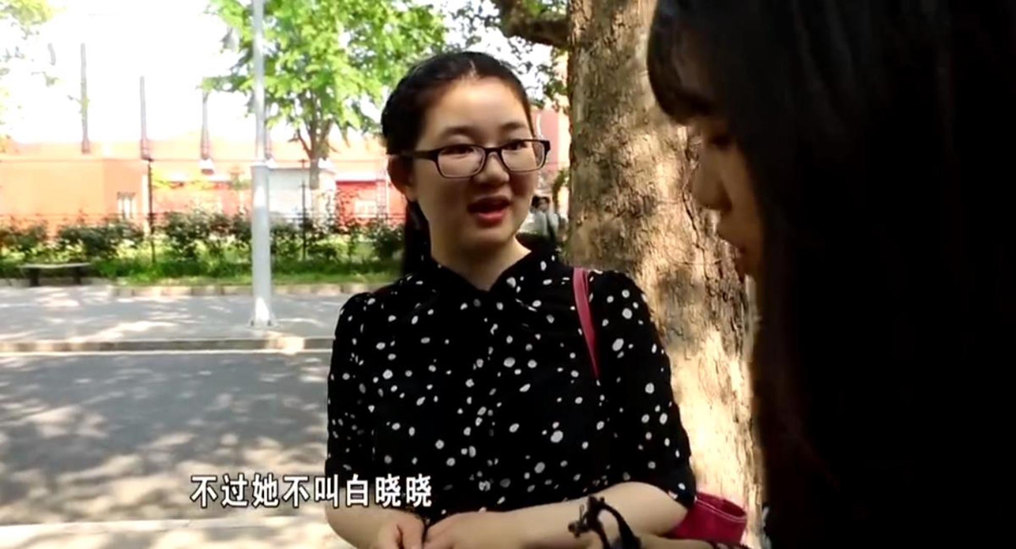 李雪|故事：小伙网恋一年半，千里昭昭去奔现，没想到是一胖妹，无语了