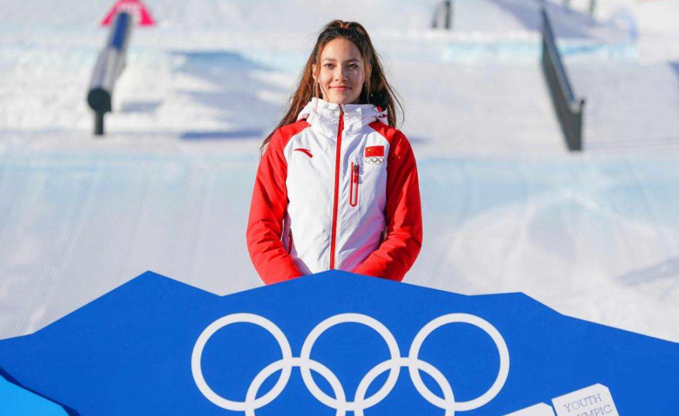 谷爱凌|又翻车了,白岩松涉谷爱凌言论惹争议,网友:睁眼说瞎话