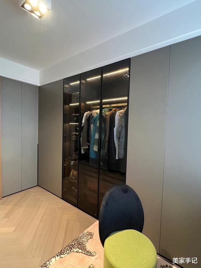 江苏夫妻拒绝“过度装修”,把172㎡家装修得堪称教科书,太高级了