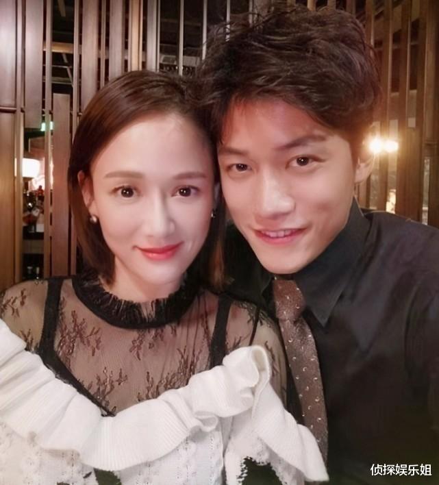 演唱会|陈乔恩庆祝与老公相识三周年，被Alan搂在怀中甜笑，夫妻相超足