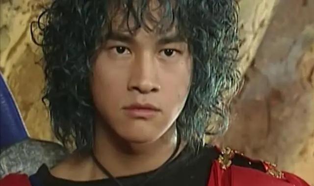 何润东|46岁何润东罕秀恩爱,39岁妻子颜值高,结婚6年聚少离多至今无子