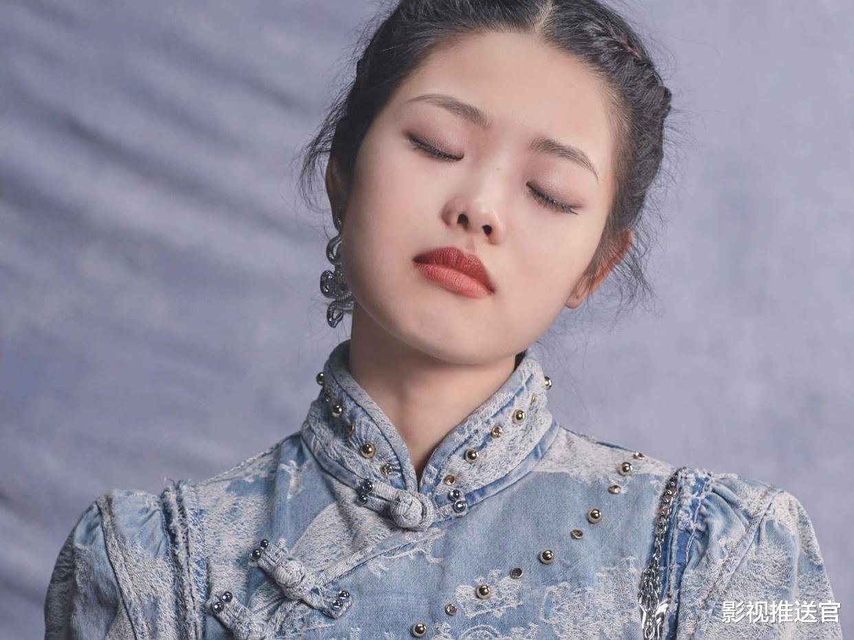 王莎莎|王莎莎身材变了脸没变?被嘲最丑童星,硕士学位带着《底线》归来