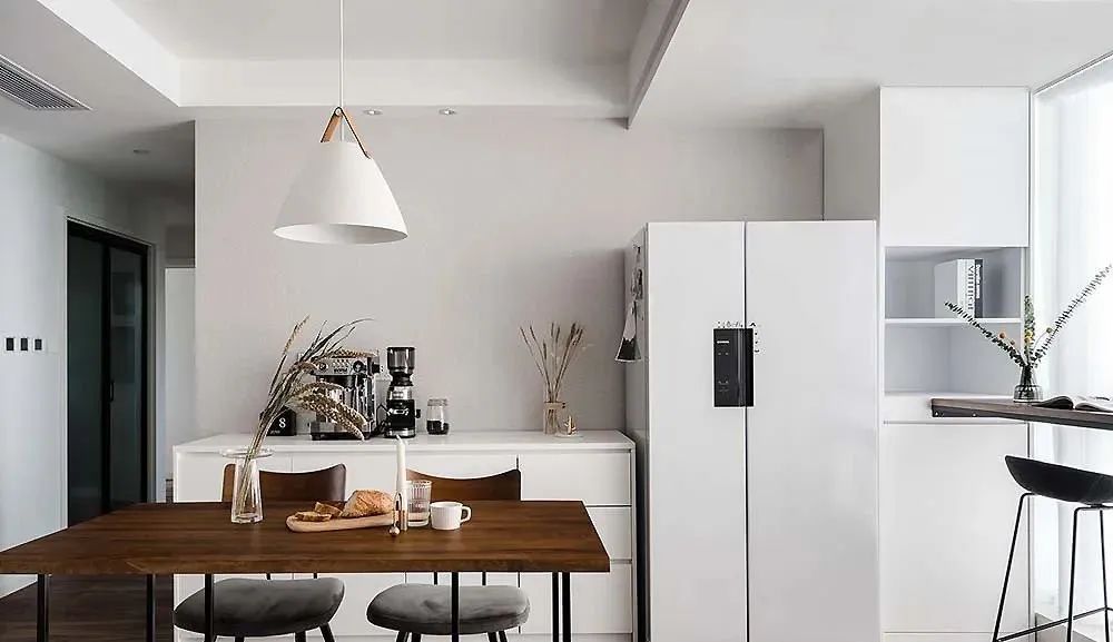 140㎡北欧大户型,整个空间干净舒适,满足一切需求!