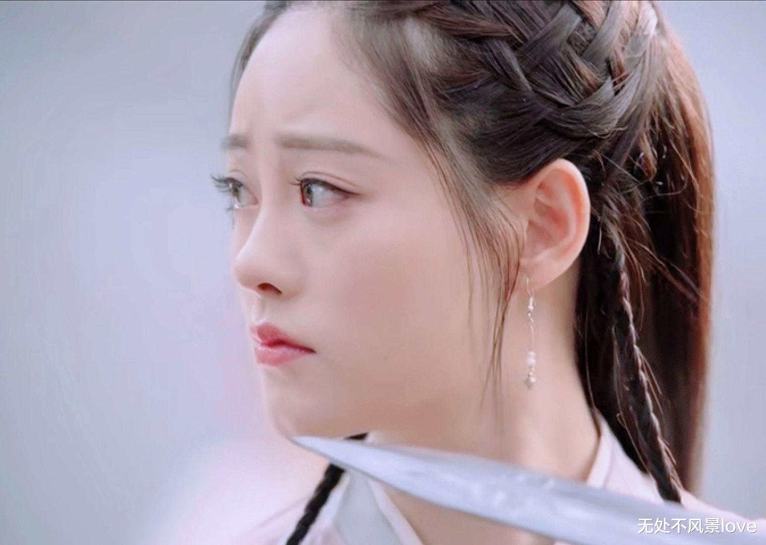 周芷若|倚天屠龙记后传中：他睡了黄衫女，娶了周芷若，赵敏为他而死