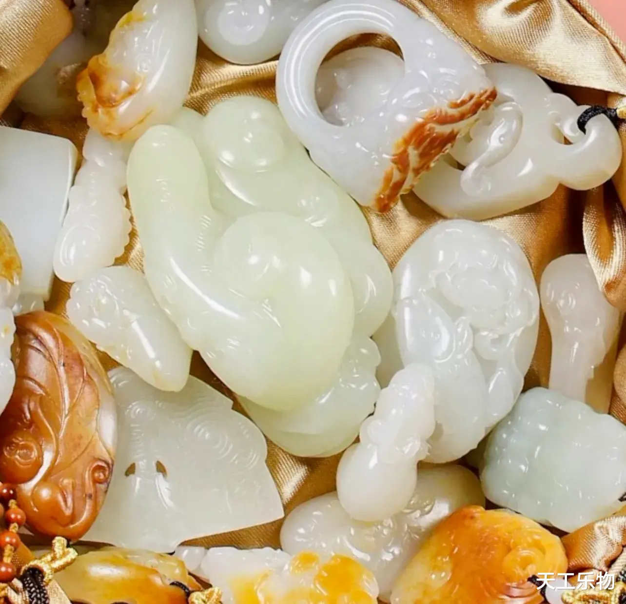 |玉如凝脂?盘点那些不够“羊脂”的和田玉!