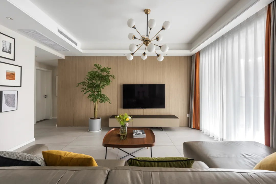 115㎡小三室现代，三口之家