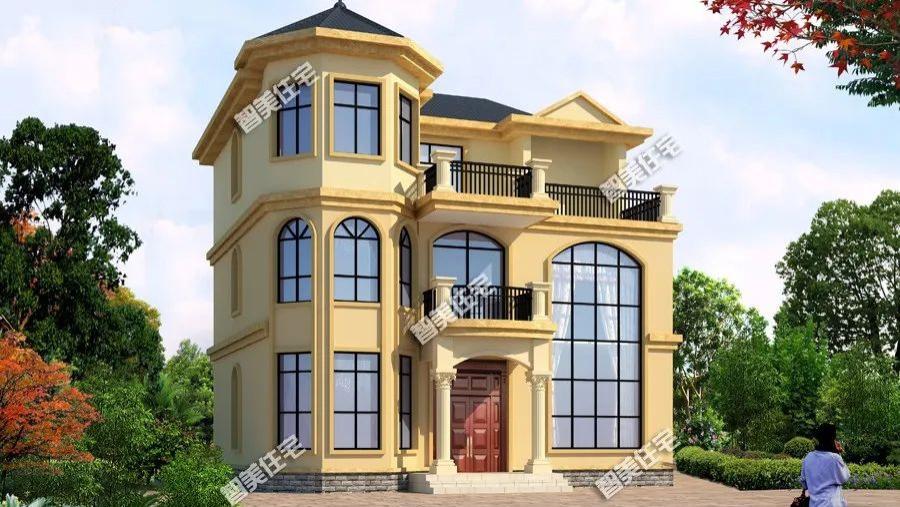 这栋简欧别墅颜值高，室内采光超级好，客厅挑空设计非常大气