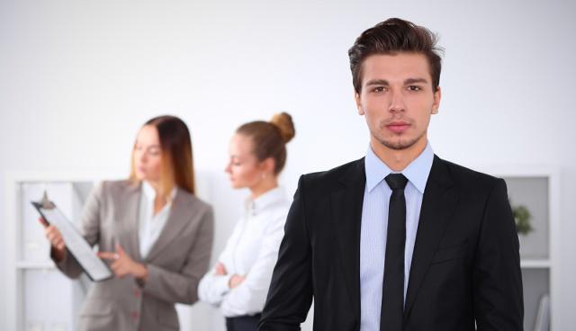 |上班期间同事不爱聊天,是高傲还是冷淡?原来是这样原因