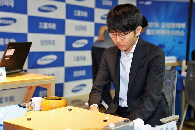 朴廷桓|5日围棋大赛 朴廷桓循环赛3胜 LG杯中国本赛阵容今天揭晓