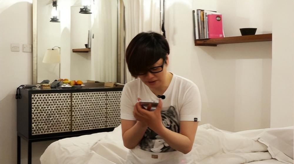 |解直锟病逝9个月,留下260亿遗产,遗孀毛阿敏的选择让人泪目