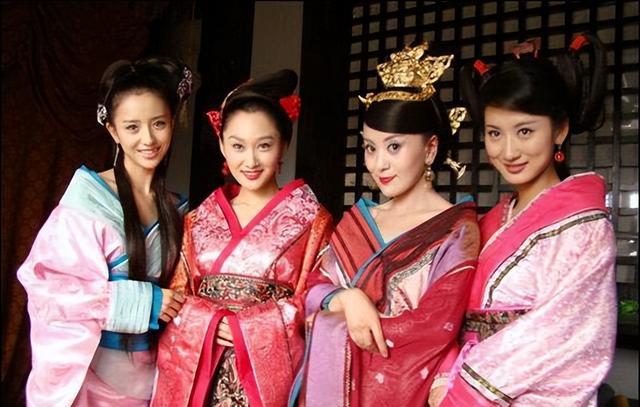 母仪天下|《母仪天下》美人今昔对比：女主翻车，女配逆袭，多人淡出江湖