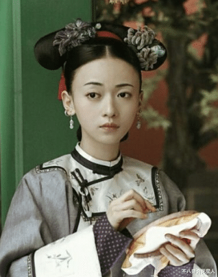 尚食|《尚食》首播！12位女星同比美，谁扛不住死亡妆造谁尴尬