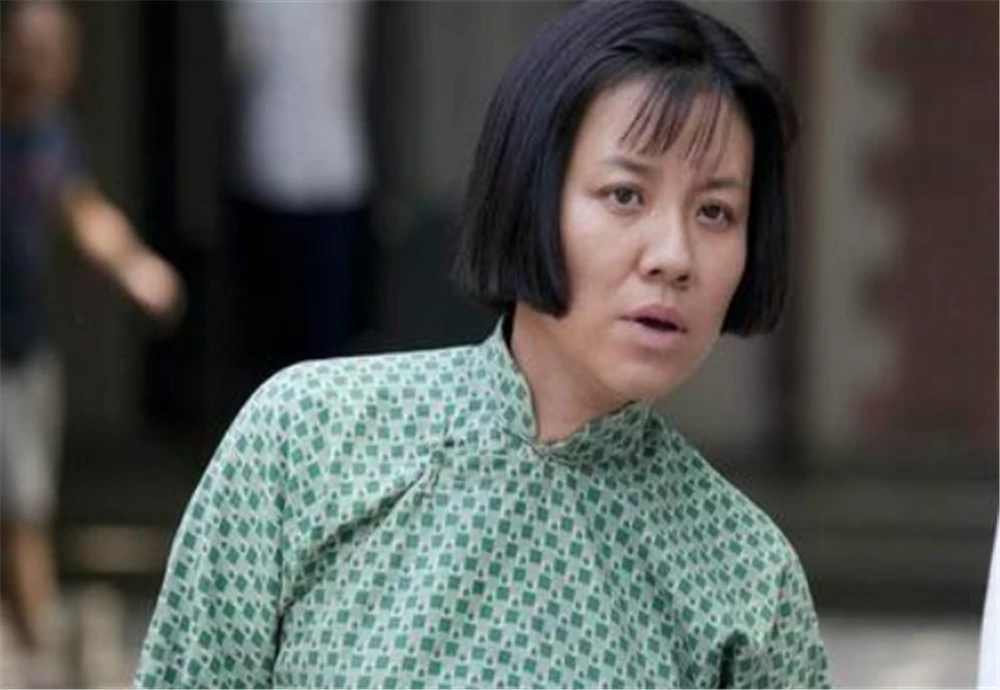 亲爱的小孩|明明是同一人，演完《父母爱情》再演《亲爱的小孩》，竟没认出来