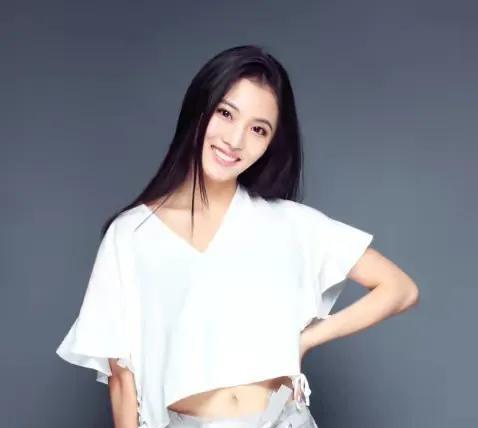 皇家马德里|赵继伟大婚在即！原帅、诗岩成伴郎团主力，郭艾伦爱情还没着落？