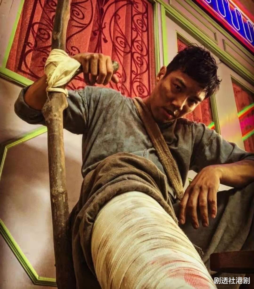 TVB|来之不易!TVB男星等足二十年终成正剧配角,生活贴地常坐公交出门