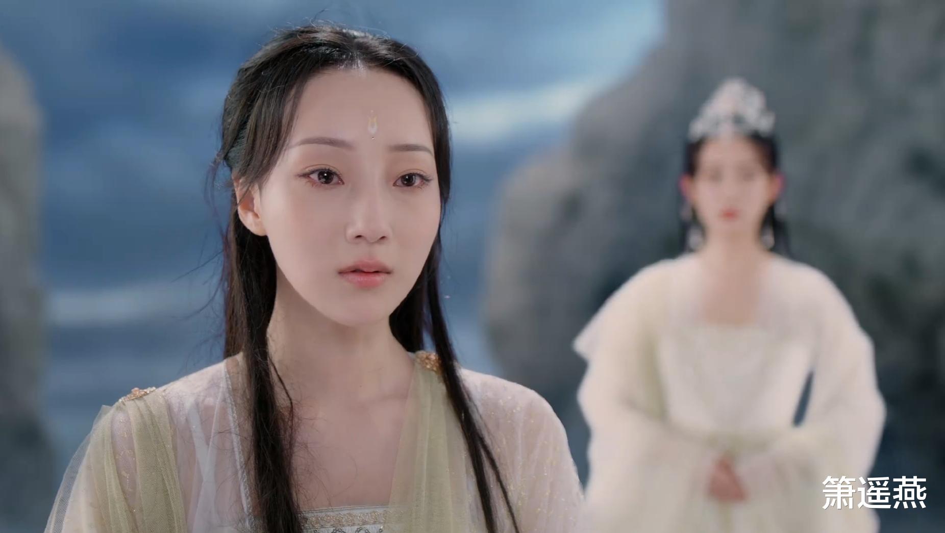 芷昔|《沉香如屑》：芷昔给萤灯吃锁忆丹弄巧成拙，让妹妹颜淡在凡间多了麻烦