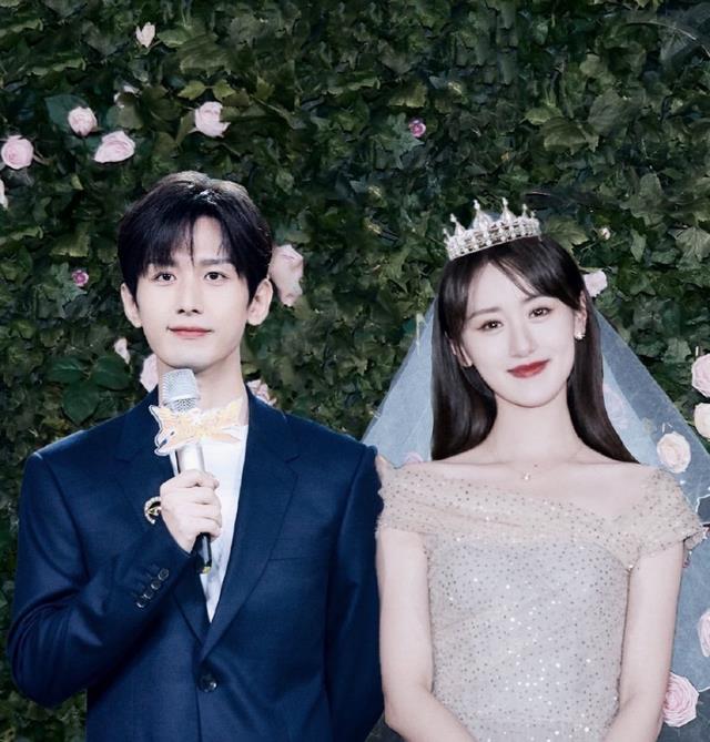 袁冰妍|理想照耀中国再曝剧照，成毅袁冰妍颇有战地医生X战士内味了！