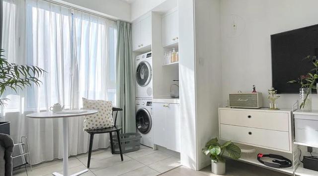 服了!3㎡的阳台还能这么装,颜值、收纳一步到位,快来抄作业!